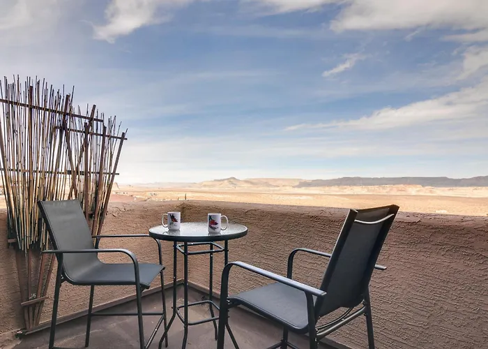 Adobe Townhome With Gorgeous Lake Powell Views