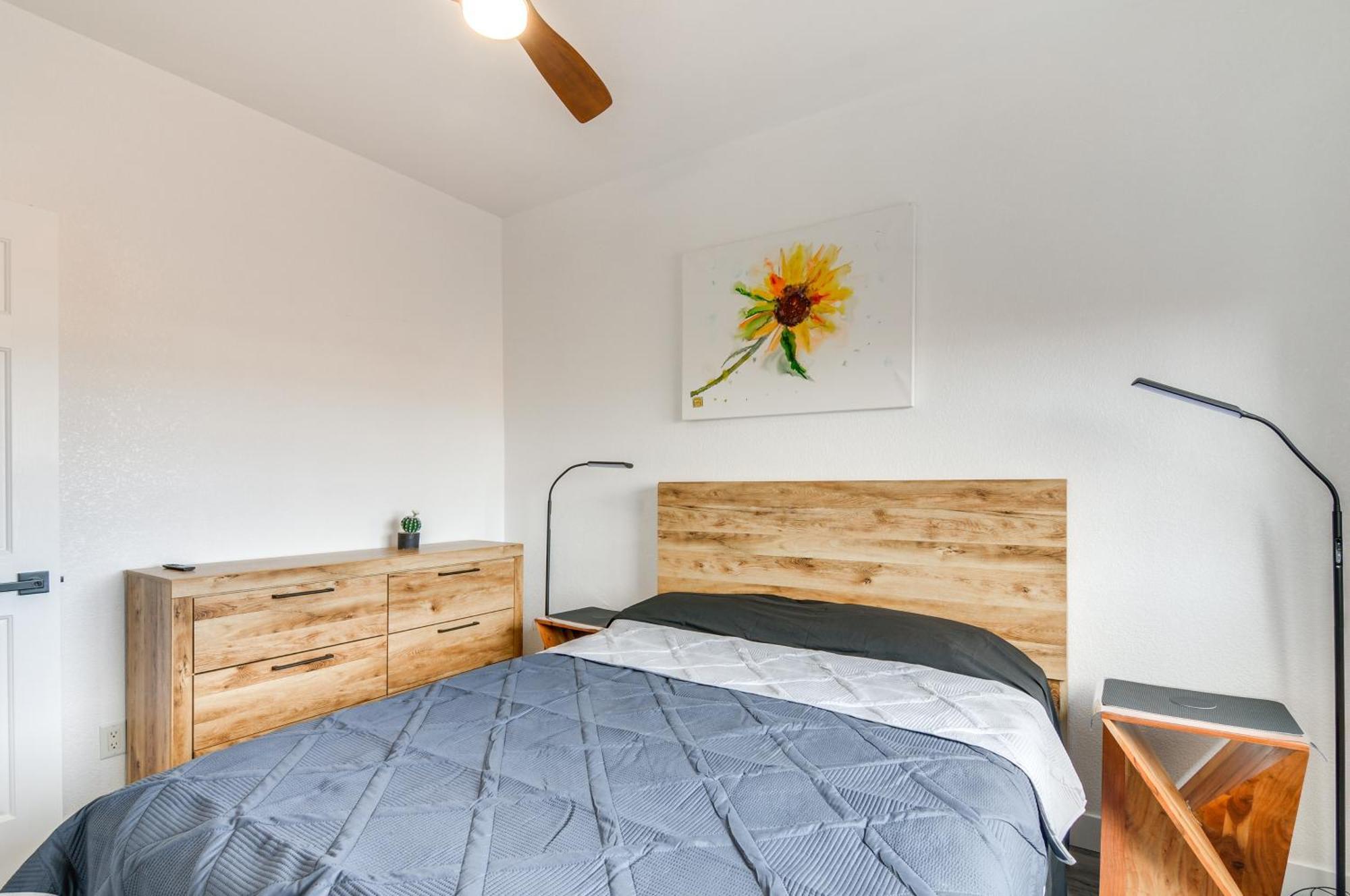 Adobe Townhome With Gorgeous Powell Views *