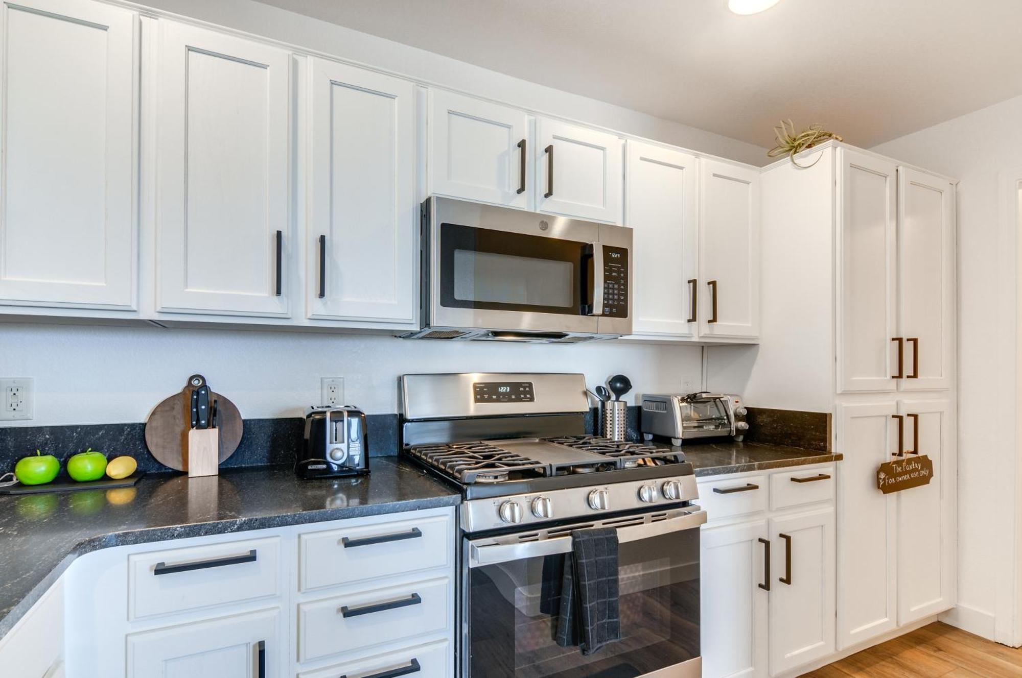 Adobe Townhome With Gorgeous Powell Views Holiday home Wahweap