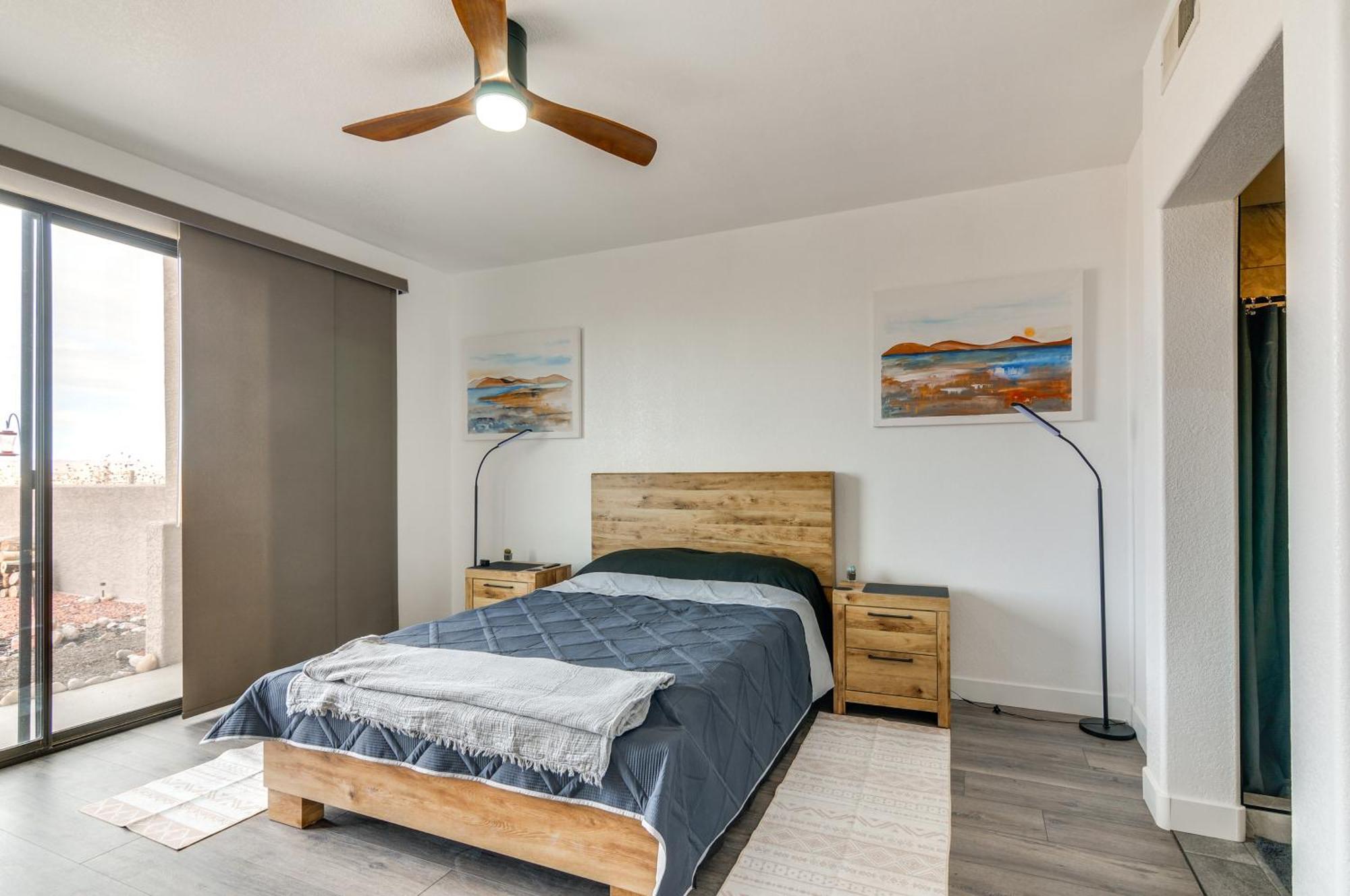 Adobe Townhome With Gorgeous Powell Views *